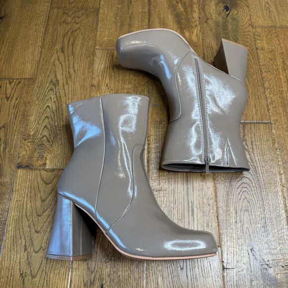 Torrid Womens Y2K Go Go Taupe Platform Boots Square Toe Triangle Block Heel 10WW - Picture 5 of 8